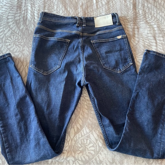 ZARA Classic Blue Denim Women's Jeans Slim Fit - Picture 2 of 6